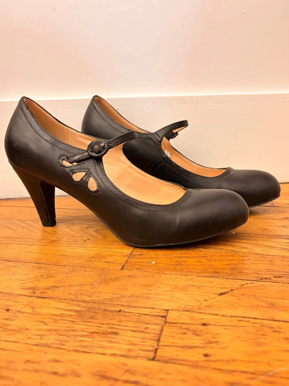 Chase & Chloe Black Formal Mary Jane Black Pumps